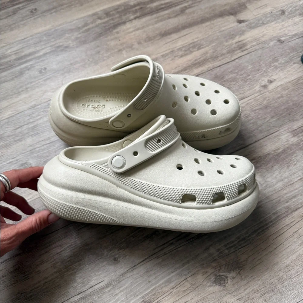 CROCS Platform Clogs in Off-White/Cream
